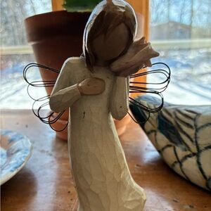 Willow Tree Angel Sculpture - Cream and Tan